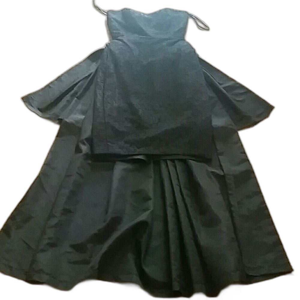80s/90s Vintage J Reynolds Lace Gala Dress w/ Dramatic Back Cape | XXS-XS